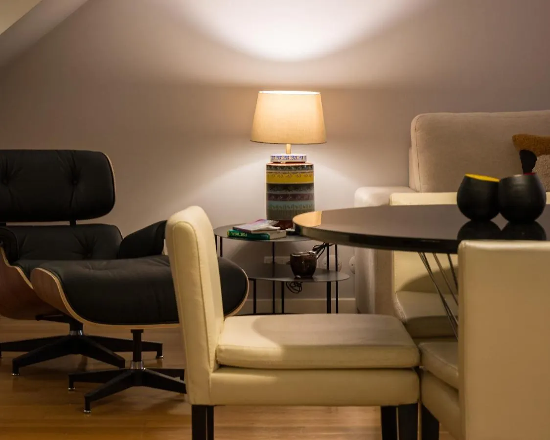 Flh Baixa-Chiado Library Loft Apartment Lisbon