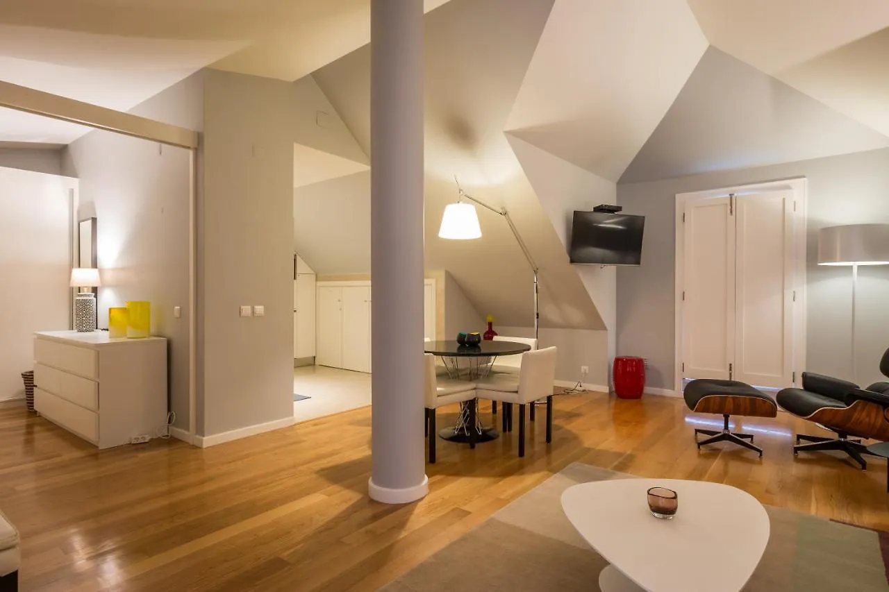 דירות ליסבון Flh Baixa-Chiado Library Loft