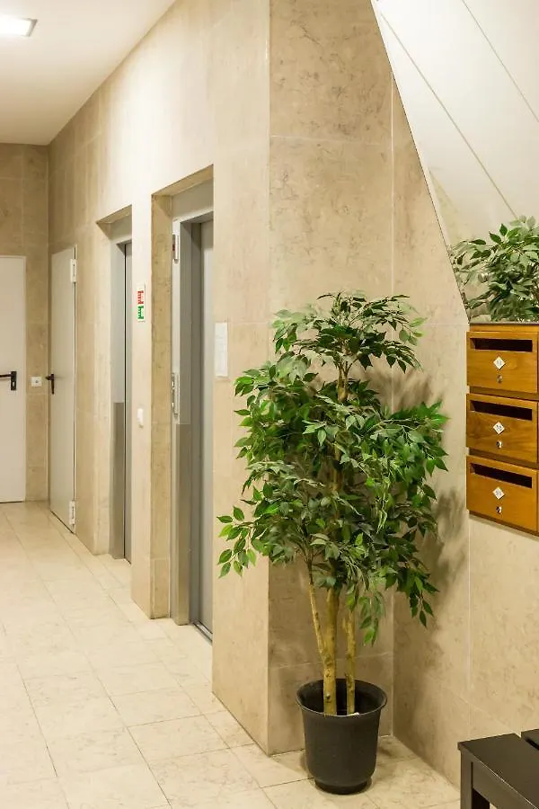 דירות ליסבון Flh Baixa-Chiado Library Loft